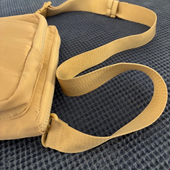 BÉIS Sport Sling - Cross Body Bag - Beige - Picture 5 of 10